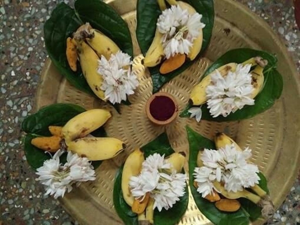 iradha-sumangali-kanniyarukkaaka-poojai