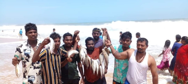 people-go-fishing-in-kanyakumari