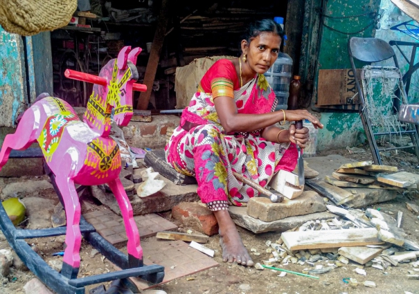 self-confident-woman-rescued-wooden-horse