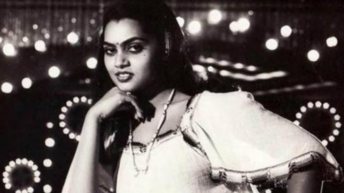 சில்க் ஸ்மிதா வாழ்க்கை வரலாற்றின் 2ம் பாகம் வெளியாகிறதா? - நாயகி யார் தெரியுமா? | Silk smitha biography part 2 released do you know who the heroine is - kamadenu tamil