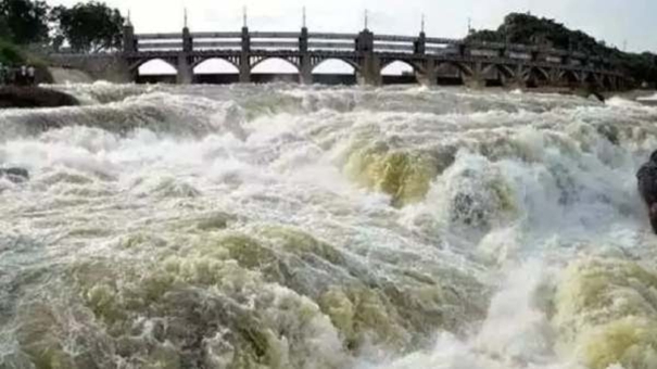 cauvery-floods-due-to-heavy-rains-in-karnataka-flood-warning-for-people-of-tamil-nadu