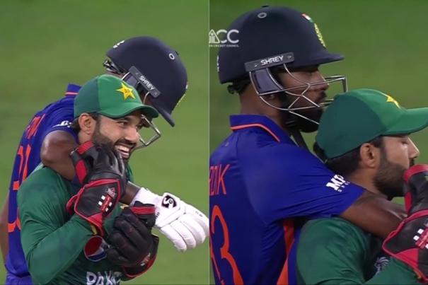 hardik-pandya-hugs-pakistans-muhammad-rizwan-from-behind-pic-goes-viral