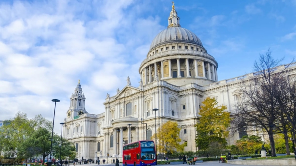 travel-series-71-enjoyable-ride-on-the-streets-of-britain