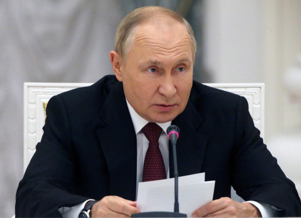 putin-imposes-martial-law-in-annexed-territories-in-ukraine