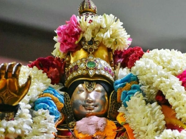 alaghar-temple-perumal-where-eman-comes-to-worship-every-day