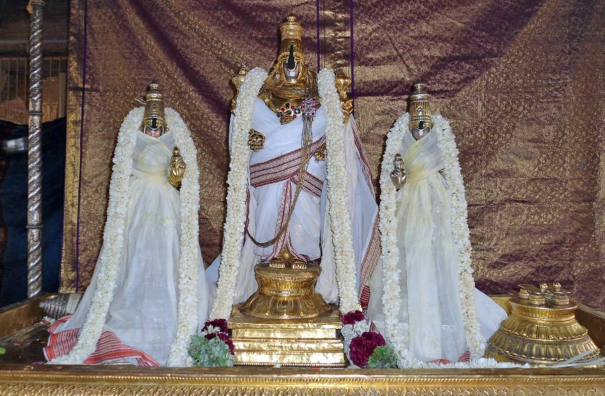 thirukkurungudi-perumal-temple-ramanujar-and-azhagiya-nambirayar