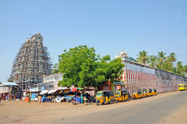 thirukoshtiyur-sowmiya-narayana-perumal-temple-sri-ramanujar-thirukoshtiyur-nambi