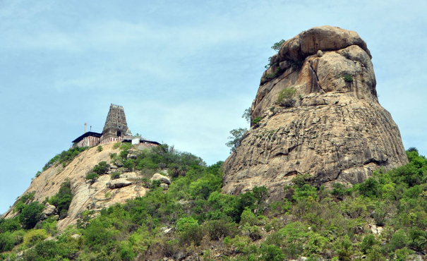 sri-yoga-narasimmar-temple-sholingur-sholinghur-and-kancheepuram-varadaraja-perumal-temple-doddacharya-sevai-garuda-sevai