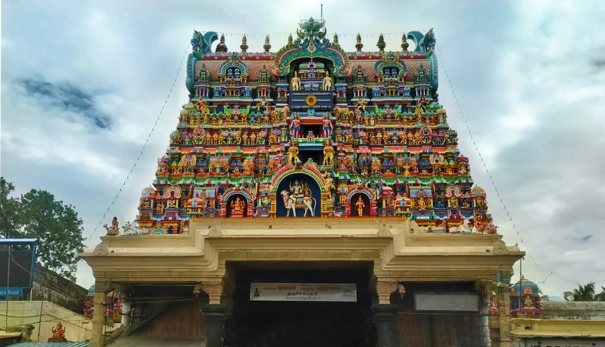 thirunelveli-nellaiyappar-gandhimathi-amman-temple-aani-therottam-car-festival-aaniperunthiruvizha