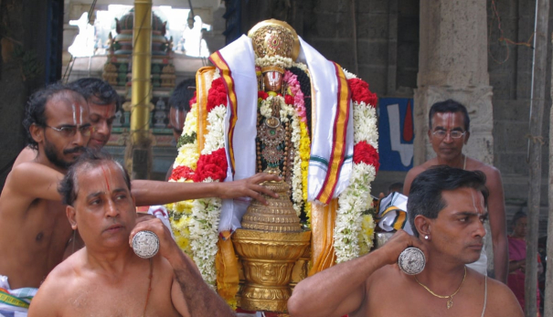 thirumazhisai-jagannatha-perumal-temple-thirumazhisai-azhwar-procession