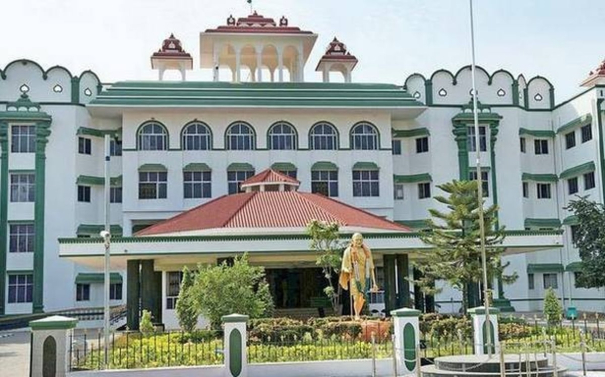 arrest-those-who-refuse-to-allow-scheduled-people-inside-the-temple-under-goondas-act-high-court-takes-action