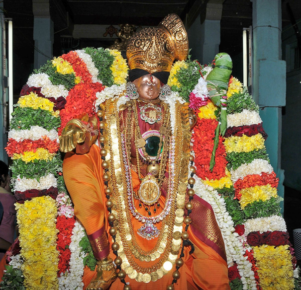 sri-aandal-nachiyar-srivilliputtur-temple-andal-incarnation-day-article-4-andal-flower-garland-malai