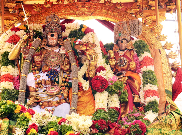 madurai-meenakshi-amman-sundareswarar-temple-festival-avani-moola-thiruvizha-pananukku-angam-vettiya-leelai