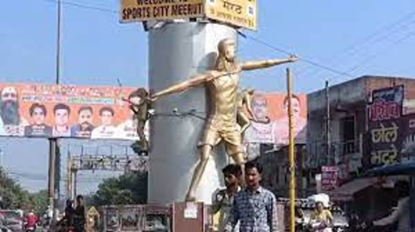 spear-stolen-from-neeraj-chopra-statue