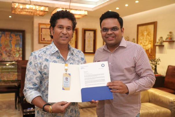 sachin-tendulkar-receives-golden-ticket-for-odi-world-cup-2023