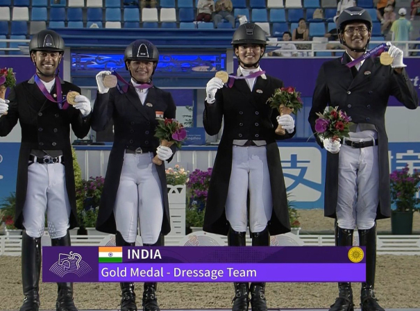 indian-equistarian-team-wins-gold-medal-in-asian-games