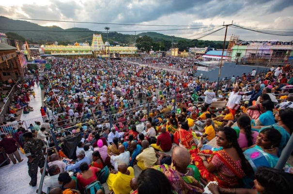 devotees-gathered-in-tirupati-do-you-know-how-much-the-money-offering-is