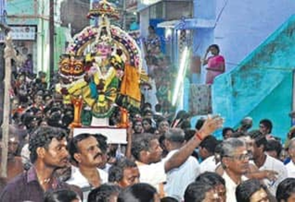 the-people-of-the-village-fasted-for-permission-to-hold-the-temple-festival