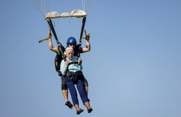 104-old-lady-skydives-to-create-guiness-record