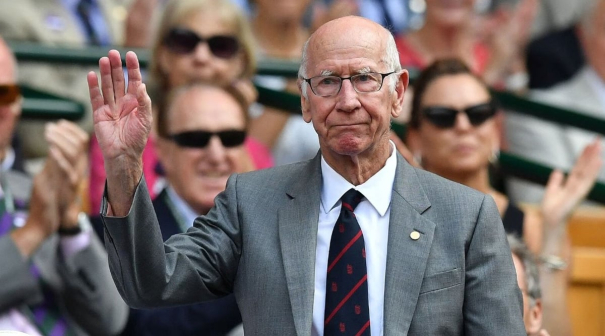 former-english-footballer-bobby-charlton-passes-away