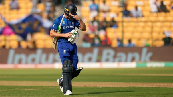 england-were-bowled-out-for-156-runs-sri-lanka-shouted-the-champion