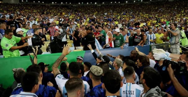 fifa-investigating-crowd-disruption-in-brazil-argentina-clash