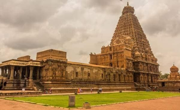 dress-code-announced-in-thanjavur-peruvudaiyar-temple