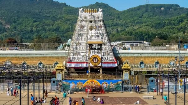 10846-crore-hundiyal-collection-in-tirupati-temple