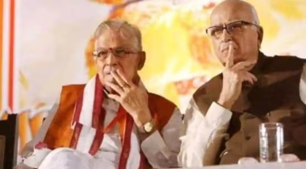 advani-and-mm-joshi-requested-not-to-come-to-jan-event