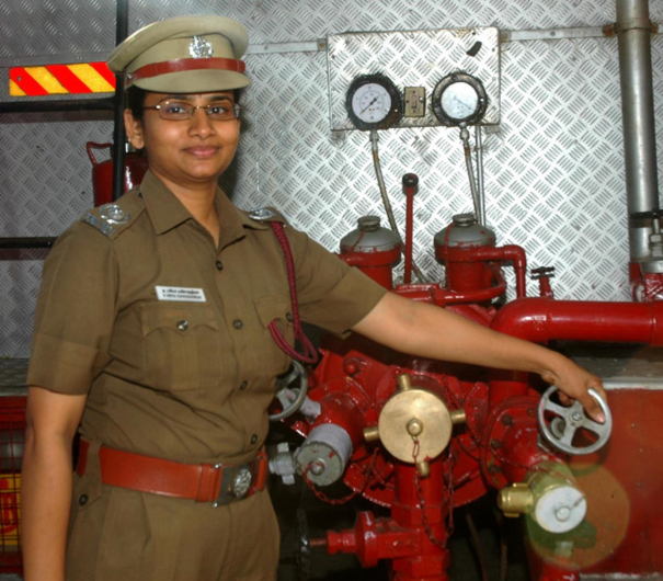 fire-department-joint-director-priya-ravichandran-appointed-as-ias-officer