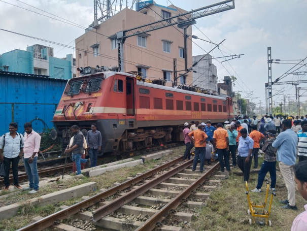 a-train-engine-derailed-in-egmore