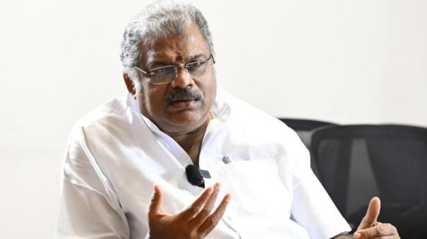 vasan-demands-withdrawal-of-deed-registration-fee-hike