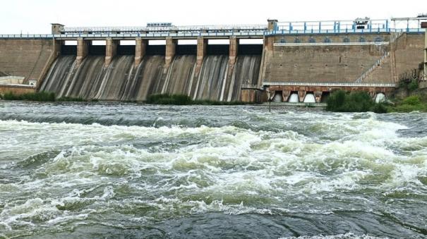 water-released-from-vaigai-dam