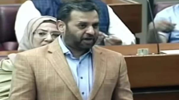 pakistani-lawmaker-highlights-lack-of-amenities-in-karachi
