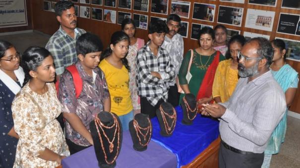 carnelian-beads-exhibition-kicks-off-today-in-madurai-on-the-occasion-of-world-museums-day