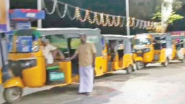 shortage-of-cng-gas-for-vehicles-on-rameswaram-auto-drivers-suffer