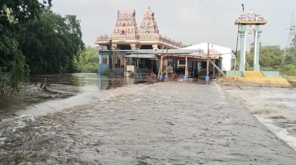 floods-in-river-around-temple-devotees-ban-in-pollachi