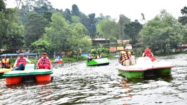 summer-festival-boat-race-occured-in-kodaikanal