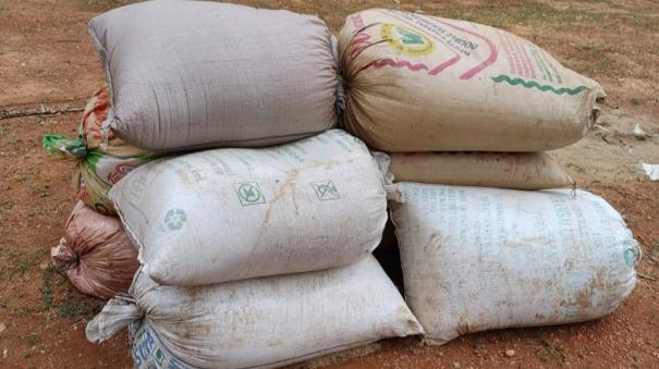 1-05-tonnes-of-ration-rice-hoarder-near-kulithalai-seized-hoarder-arrested