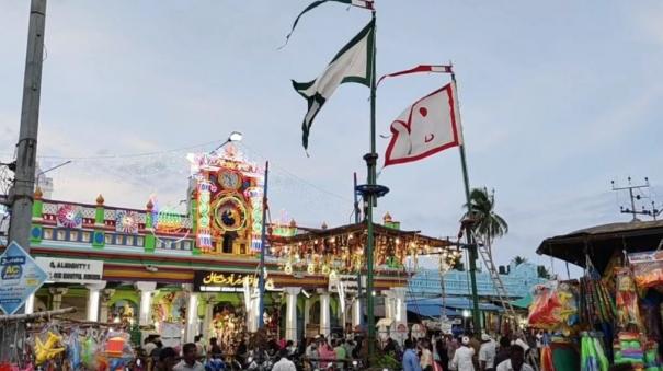 chinna-andavar-ganduri-festival-begins-in-nagore