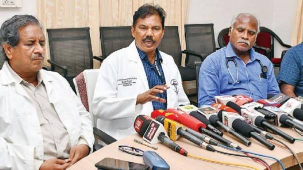 3-surgeries-at-the-same-time-madurai-govt-doctors-who-saved-the-old-man