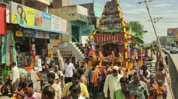 brahmotsava-festival-chariot-at-mangadu-vellieswarar-temple