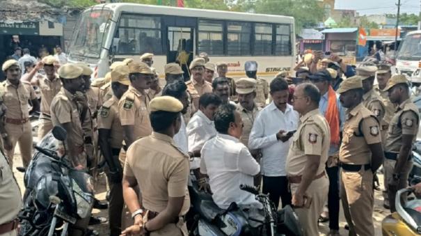 kallakurichi-incident-police-refuse-to-hold-protest-at-chengalpattu-case-against-those-who-set-up-stage