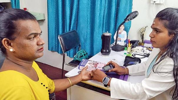 transgender-started-physiotherapist-center-on-madurai-50-fee-concession