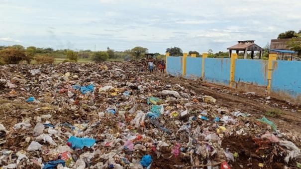 municipality-running-out-of-garbage-dump-on-srivilliputhur-environmental-degradation-due-to-burning