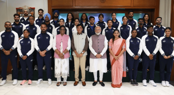 pm-modi-interacts-with-paris-olympics-bound-indian-athletes