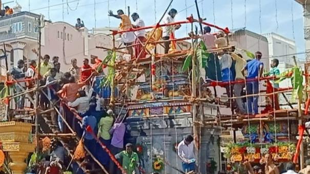 kanchipuram-nadutheru-mariamman-temple-immersion-ceremony-hundreds-of-devotees-participate