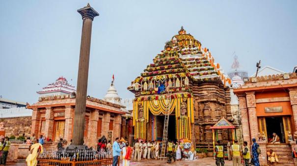 puri-jagannath-temple-treasure-room-opens-after-46-years