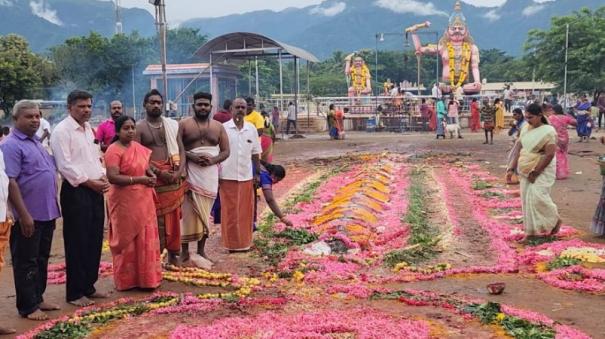 vana-bhadrakaliamman-temple-gundam-eye-opening-ceremony-a-large-number-of-devotees-participate