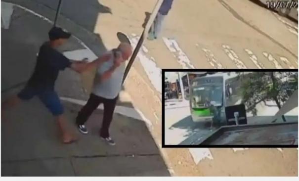 video-of-a-bus-hitting-a-young-man-who-stole-a-cell-phone-in-brazil